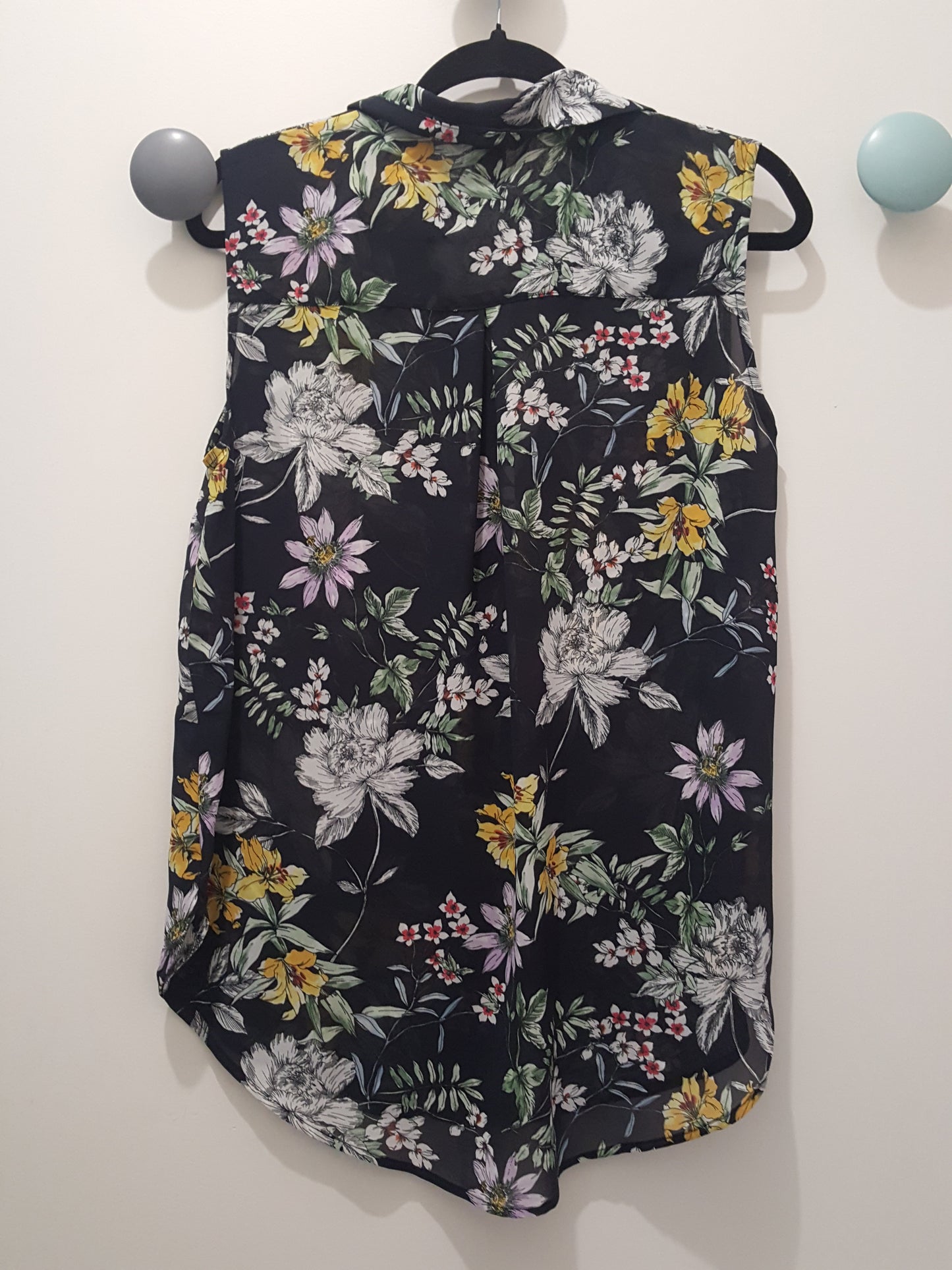 Chemise sans Manches ''H&M''