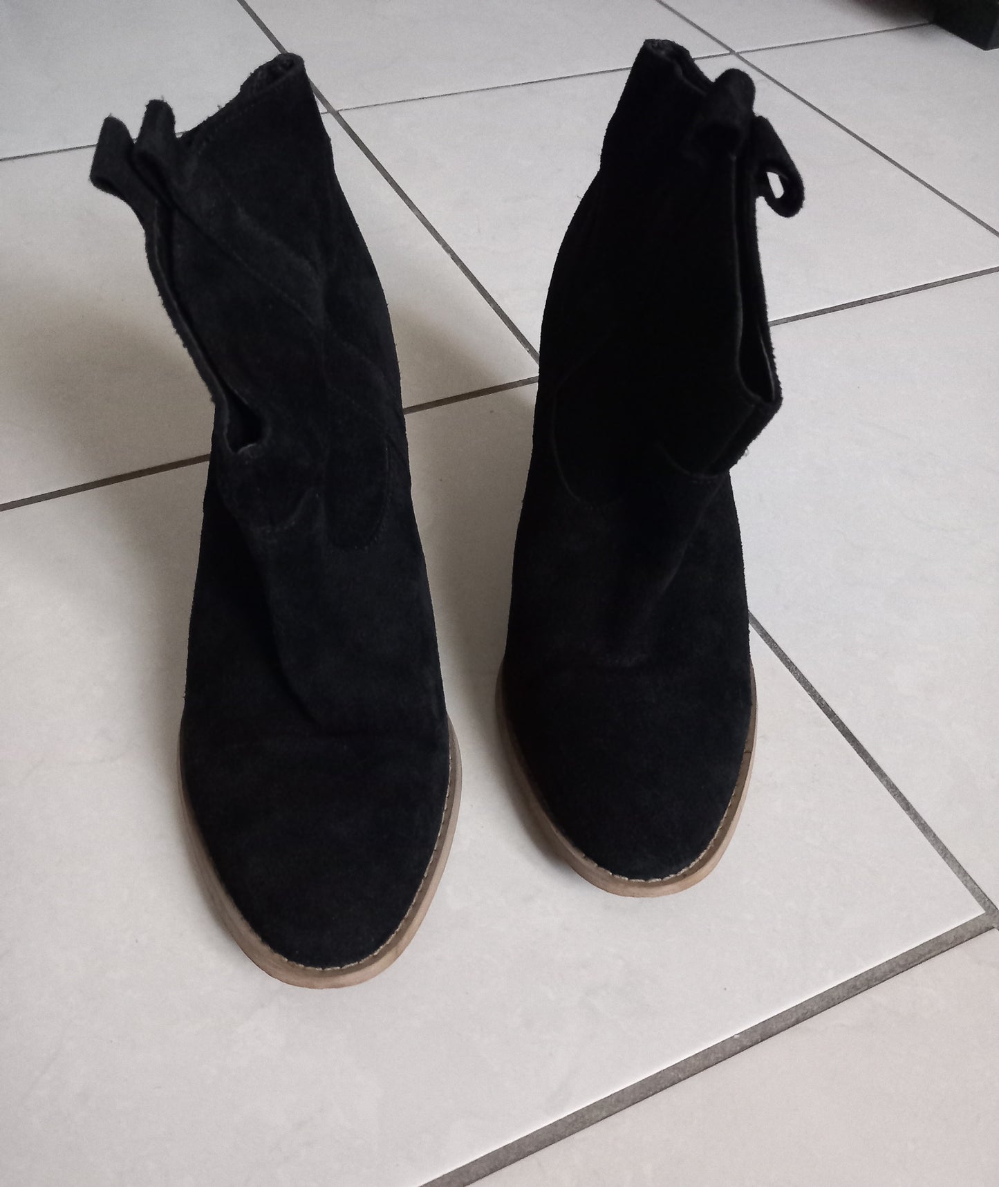 Low Boots en Cuir Daim "Altramarea"