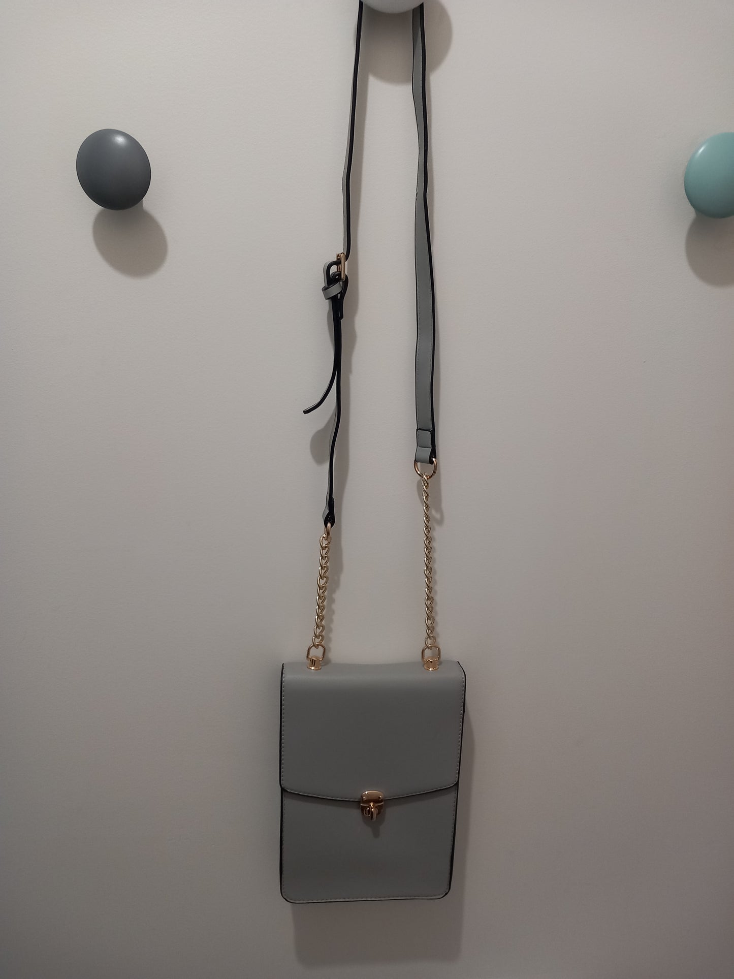 Sac avec Chaînes en Bandoulière