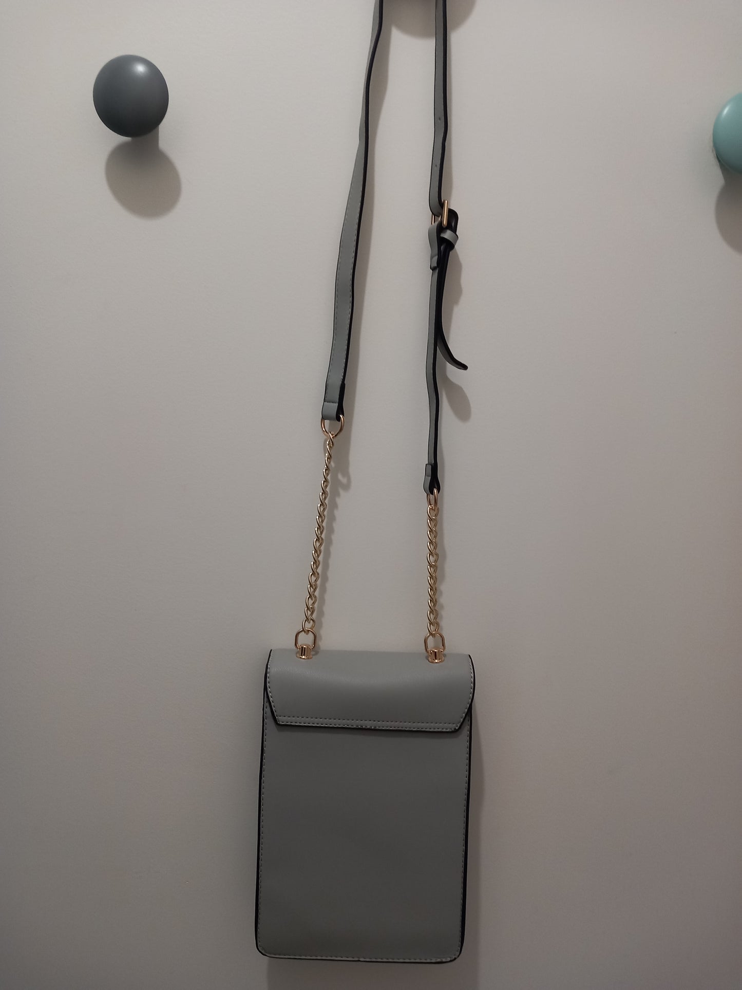 Sac avec Chaînes en Bandoulière