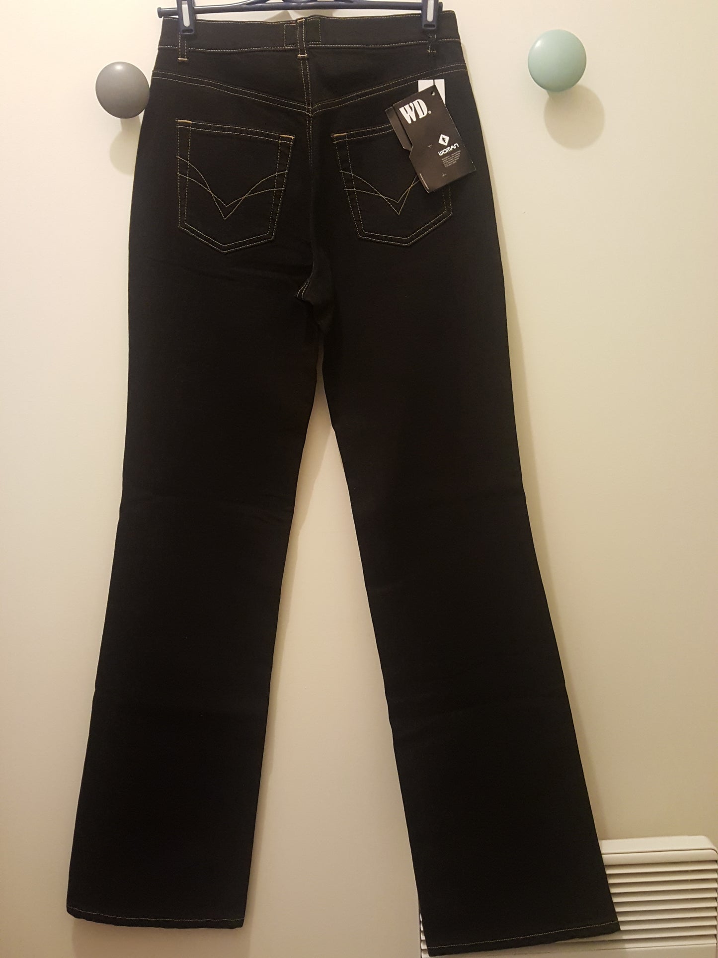 Jean Flare "William & Delvin"