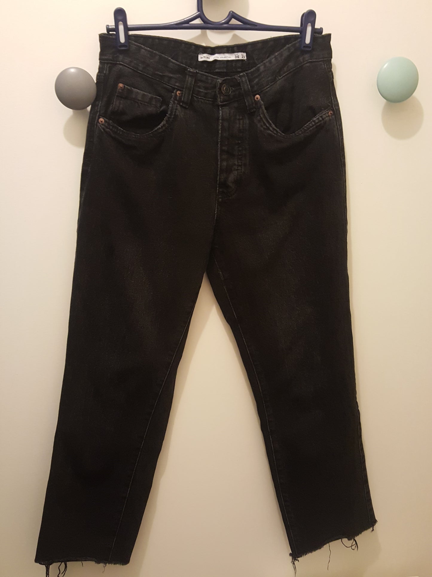 Jean Large ''Lefties''