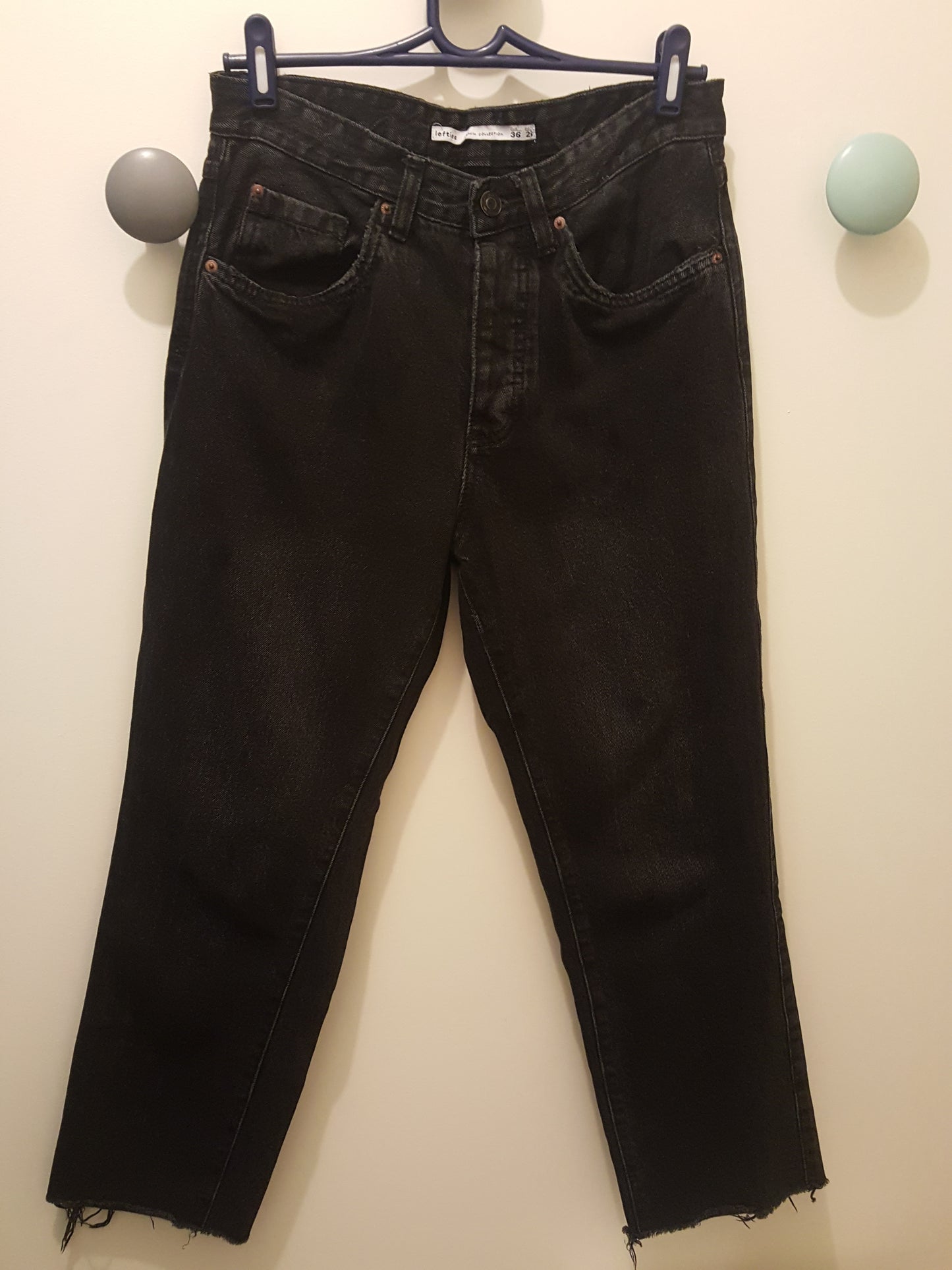 Jean Large ''Lefties''