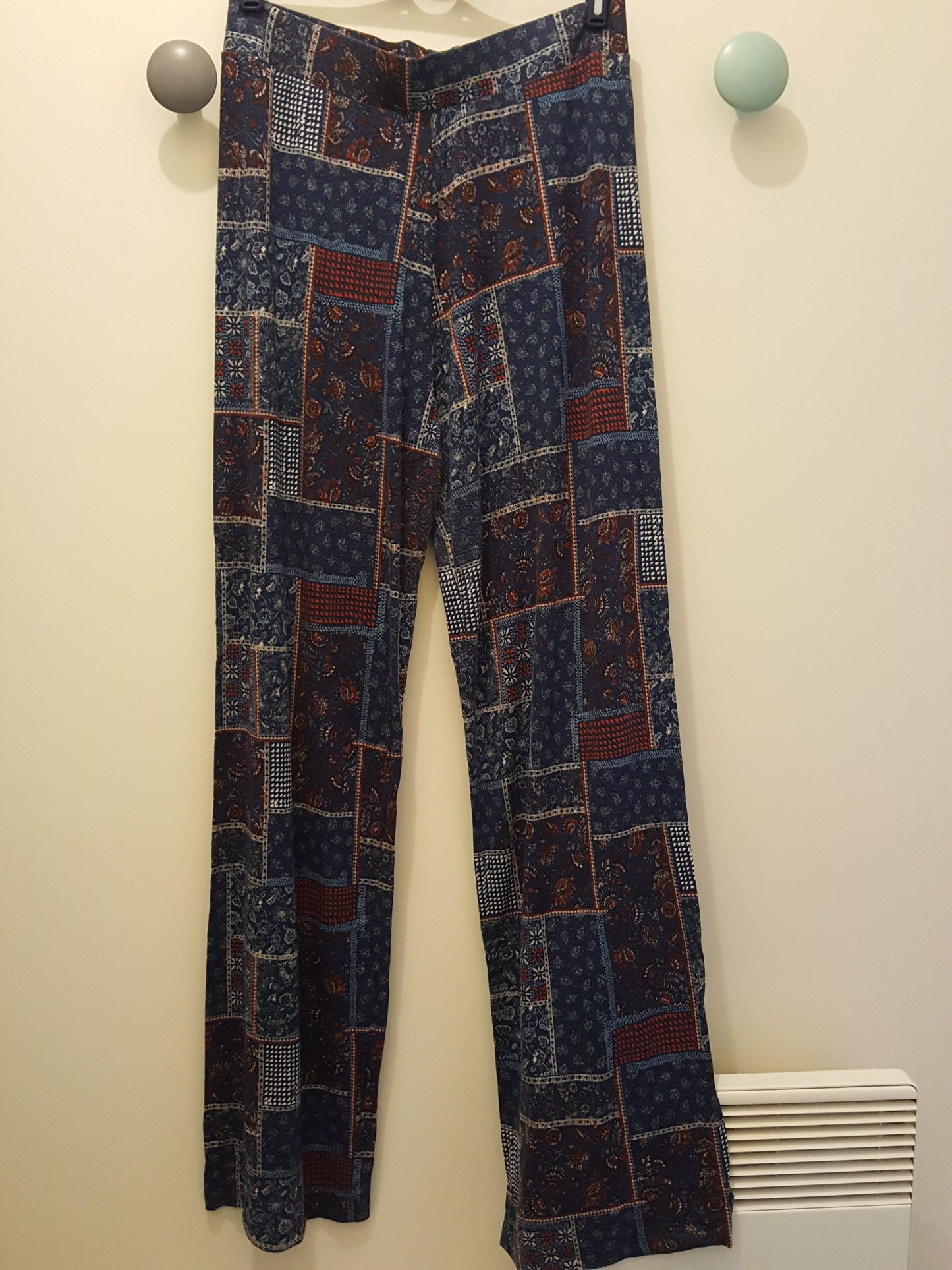 Pantalon Large ''Pull & Bear''