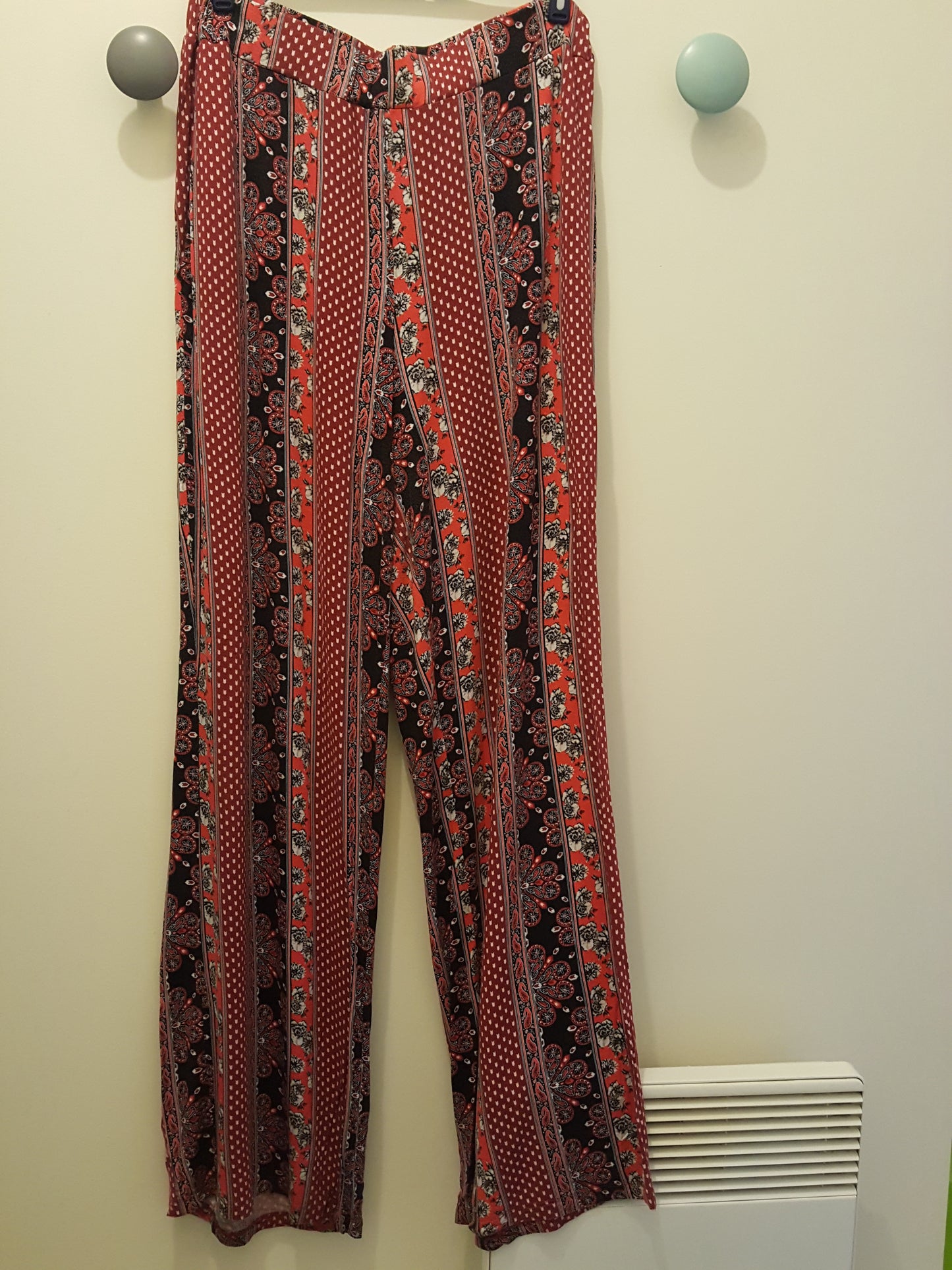Pantalon Large ''H&M Divided''