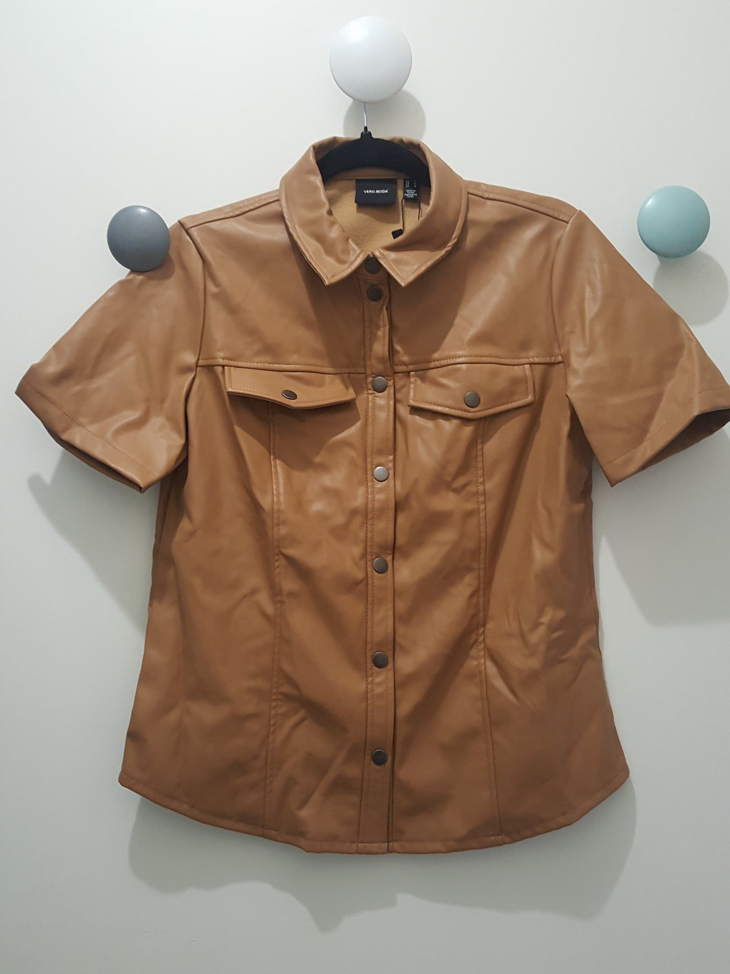Chemise en Simili Cuir ''Vero Moda''