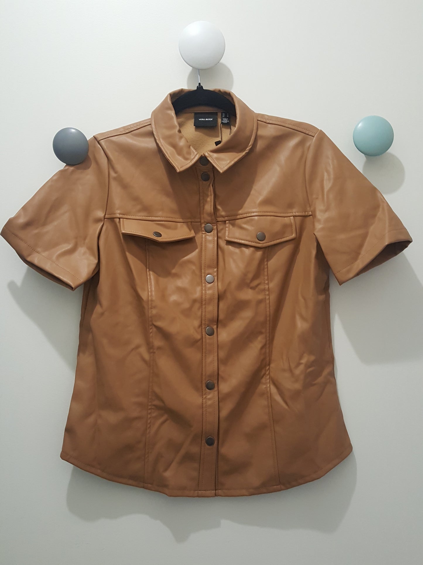 Chemise en Simili Cuir ''Vero Moda''