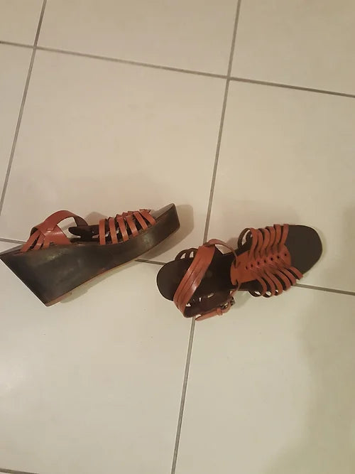 Sandales compensées en Cuir "Ixoo"