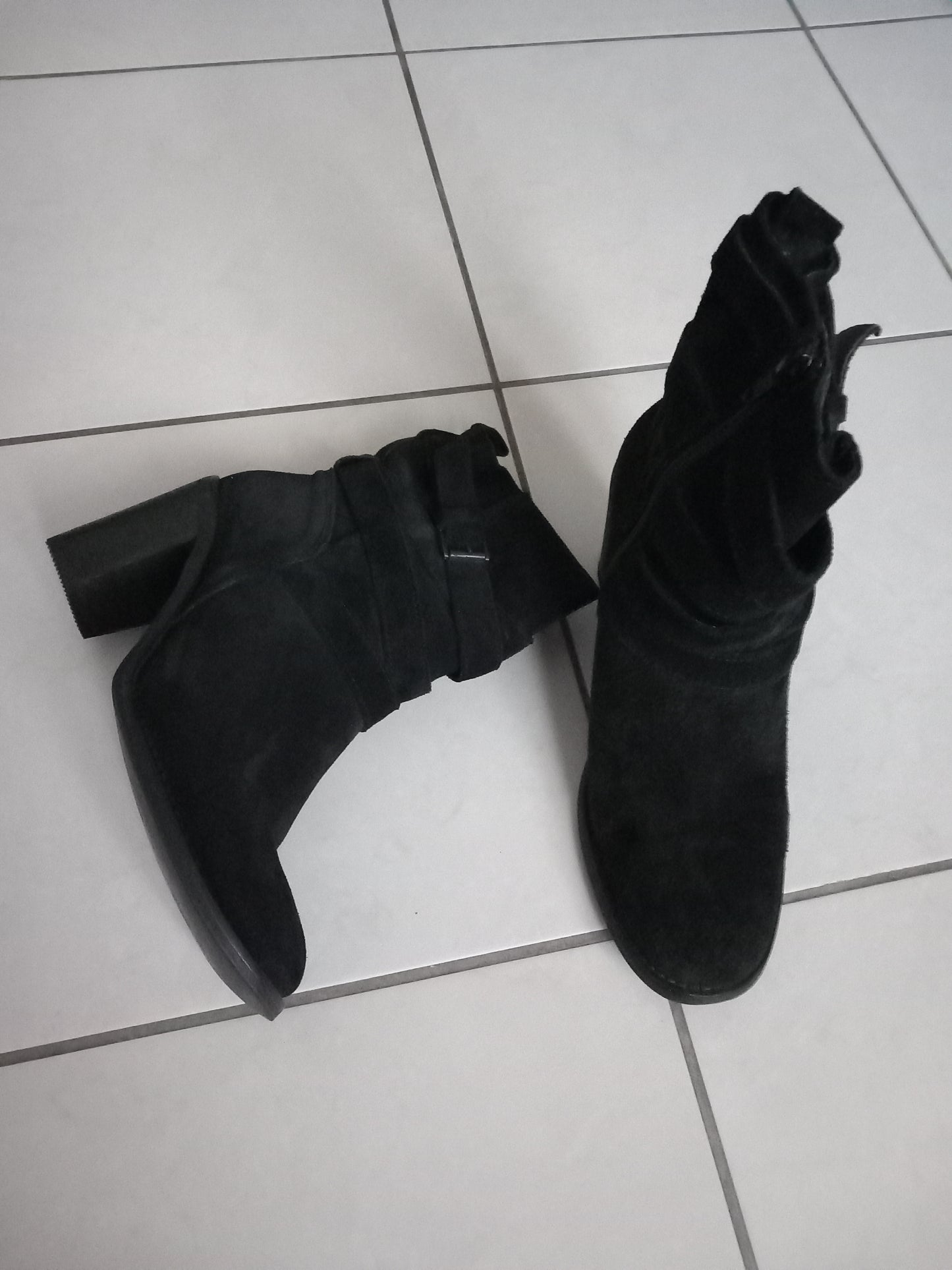 Bottines en Cuir Daim "Minelli"