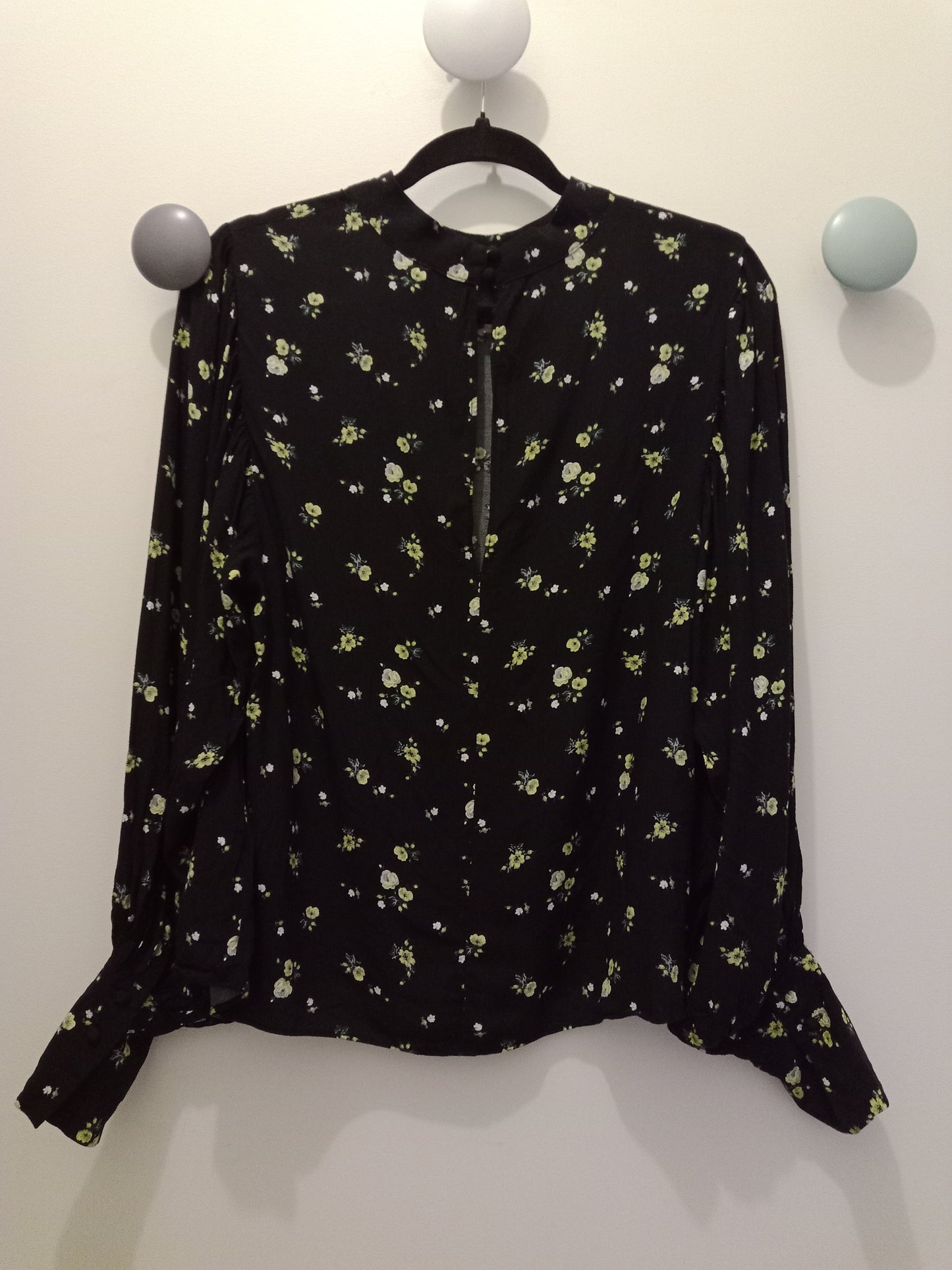 Top Manches longues boutonnées ''H&M''